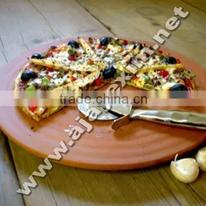 Clay Baker Pizza Plates thumbnail-1