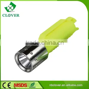 ABS Material 4*AAA Battery 180LM Plastic Waterproof Torch for Diving thumbnail-1