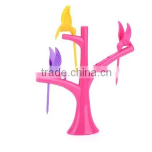 Creative Bird Plastic Fruit Dessert Salad Forks / Salad Forks Bird Fruit Snack Dessert thumbnail-3