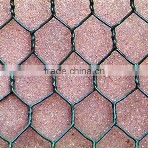Galvanized Hexagonal Wire Mesh thumbnail-1