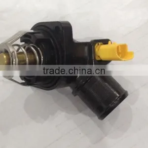 Coolant Flange 8200561420 With Plastic, Aluminum Material thumbnail-3