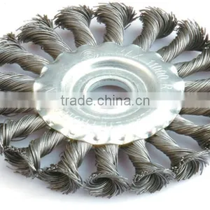 Twisted Cup Brush thumbnail-1