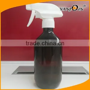 500ml Amber Plastic Spray Bottle With White Trigger Spray thumbnail-1