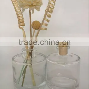 Xiamen Apple Glass Diffuser Bottle for Fragrance Oil Reed Diffuser thumbnail-1