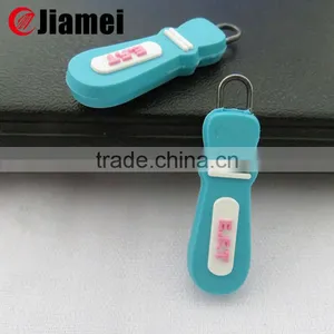 Fancy Custom Brand Logo Silicon Soft Pvc Zipper Pullers thumbnail-1