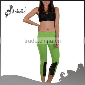 Classic 7/8 Green Yoga Mesh Capri Leggings thumbnail-1