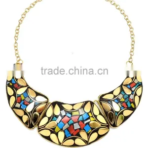 Necklace thumbnail-1