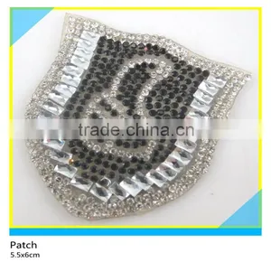 Iron on Glass Stone Applique Hotfix Red "M" Word Rhienstone Patch 5.5x6cm thumbnail-2