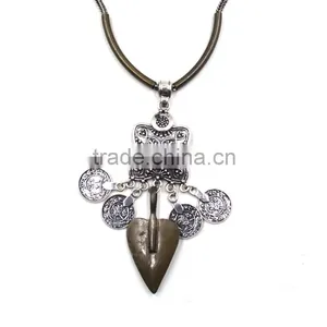 Vintage Boho Hippie Jewelry Antique Silver Color Alloy Pendant Statement Coin Necklace thumbnail-2