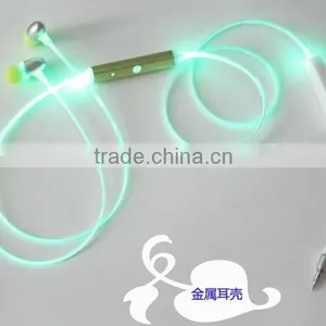 2015 Newest Arrival Shiny Lighting LED Earphone With Microphone thumbnail-3
