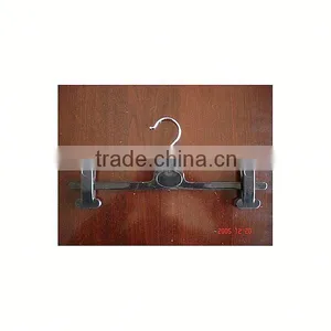Suit Hanger With Metal Clip thumbnail-4