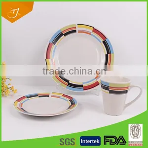 High Quality Color Ceramic Dinnerware Set thumbnail-1