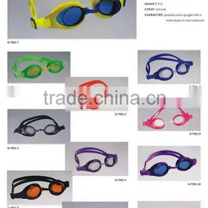 Swimming Goggles thumbnail-1