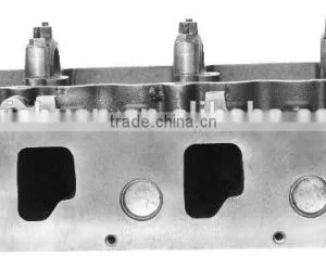 4HG1 Cylinder Head ,factory Direct thumbnail-1