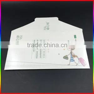 Iridescent Paper Envelope Shape Bag for Cosmetic Samples thumbnail-1