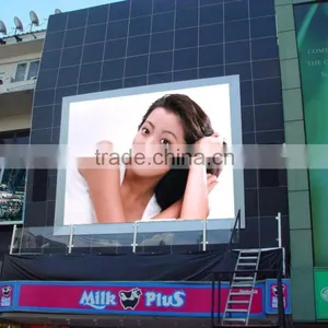 P7.62 Indoor SMD High Quality Full Color Xxx China Led Display Xxx Pic for Shopping Advertising thumbnail-2