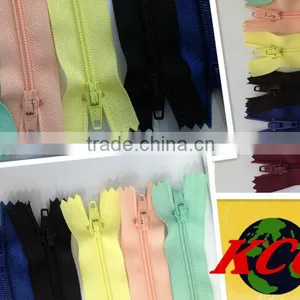 7 Inch 3# Dyeable Tape Nylon Zipper KCC Zipper thumbnail-1