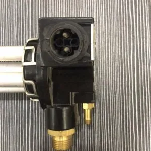 Fuel Level Sensor Coolant Switch Engine Oil Transmitter Tank Universal Level Sensor 20732304 20382035 For VOLVO thumbnail-4