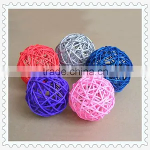 Woven Decorative Colored Rattan Ball thumbnail-1