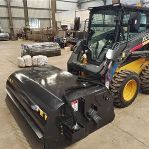 Hot-selling XCMG Skid Steer Sweeper Attachments Asphalt Cleaning Machine for Skid Steer thumbnail-1