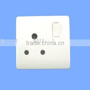 Wall Switched Socket thumbnail-1