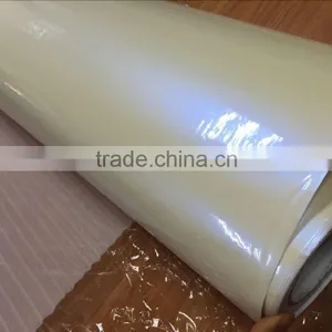 Chameleon Pearl White to Blue Car Wrap Vinyl With Air Release Channels thumbnail-3