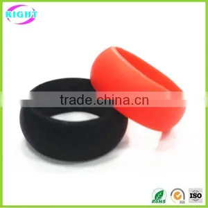 Fashion Promotion Gift Silicone Wedding Ring thumbnail-3