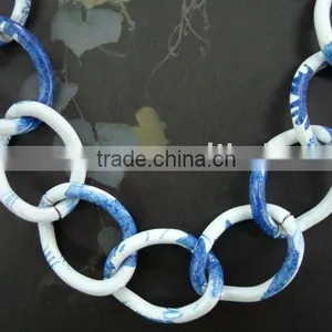 Blue and White Porcelain Color Chain thumbnail-1
