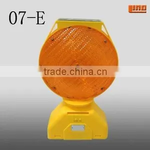EN12352:2000 Solar Warning Light thumbnail-1
