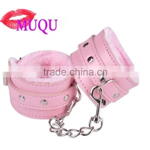 China Wholesale Price Cheap Novelty Design pu Leather Sex Handcuffs thumbnail-1