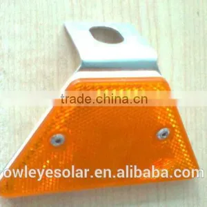 Triangle Steel Guardrail Reflector /hot Sale Bright Highway Delineator Post thumbnail-1