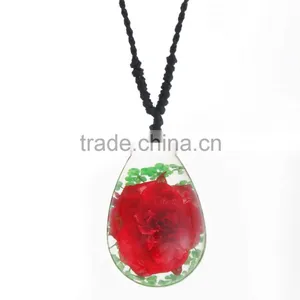 New Sweet Gift Real Flowers Resin Fashion Pendant thumbnail-1