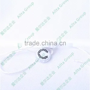 China New Style Custom String Seal Tag, Hang Tag String, Garment Plastic Seal Tag thumbnail-2