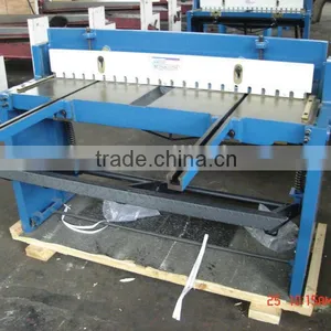 Q01-1.5x1320 Foot Operated Shear Machines thumbnail-1