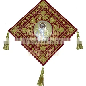 Hand Embroidered Epigonations thumbnail-1