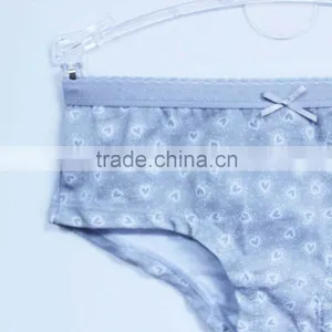 China Children's Underwear Factory Nice Design Love Printing Girls Panties thumbnail-2