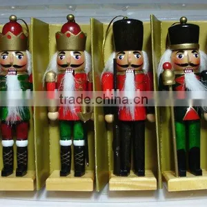 Wooden Soldier Nutcracker Toy for Christmas Decoration thumbnail-3