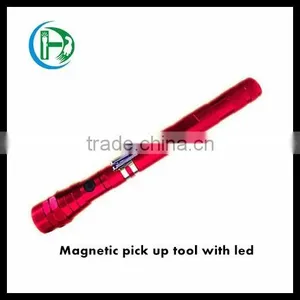 Telescopic Magnetic Pick up Tool With Flashlight thumbnail-2