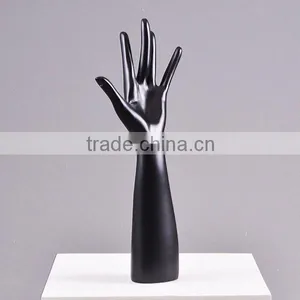 Transparent Mannequin Hand thumbnail-5
