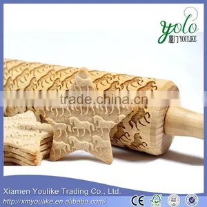 Eco-friendly Bamboo Rolling Pin With Engraved Horse Pattern thumbnail-1