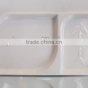 Leaf Shaped Sectional Melamine Dinner Plate thumbnail-1