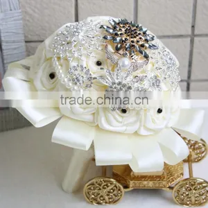 Excellent Wedding Bouquet Handmade Wedding Silk Roses Bouquet With Jewels Crystals thumbnail-3