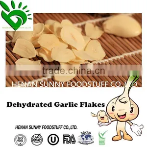 Dehydrated Garlic Flakes thumbnail-1