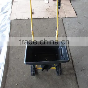 Economic Manual Fertilizer Salt Spreader thumbnail-1