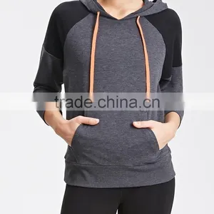 2015 Customizable Street Wear Colorblocked Workout Hoodie China Wholesale Clothing thumbnail-1