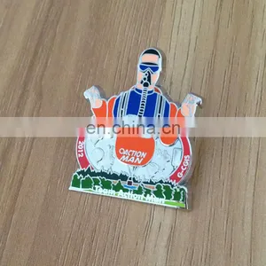 Customized China Bulk American Cloth Lapel Pin thumbnail-3