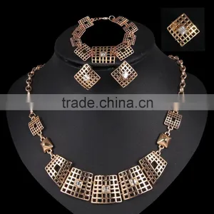 Hot Selling High Quality Alloy Jewelry Set With Gold Plated Jewelry Sets Dubai Custom Jewelry Set thumbnail-2