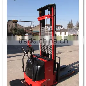 CE Certification Triple Hydraulic Electric Pallet Stacker Forklift thumbnail-3