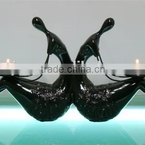 Black, Red and White Candle Holder Wholesale thumbnail-2