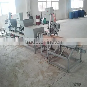 Compact Structure Wood Sawdust Block Extruding Machine thumbnail-1